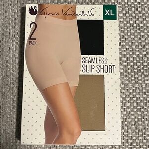 Gloria Vandrebilt 2 Pack SEAMLESS SLIP SHORT Brand New Size XL 8